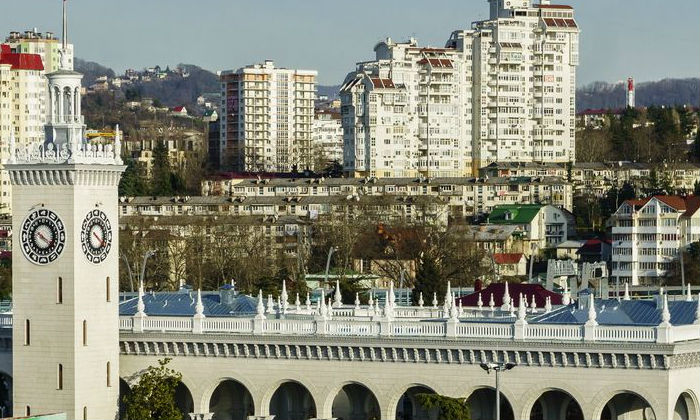 Движение по переулку Горького в Сочи будет временно перекрыто Сочи